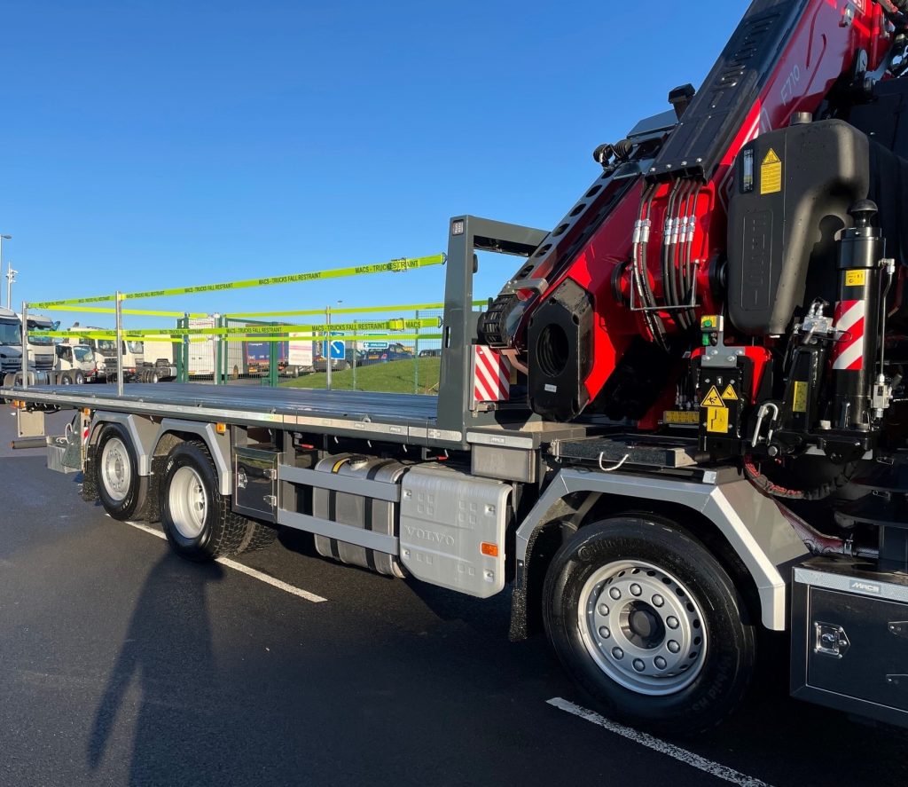 mac trucks sussex fassi 2